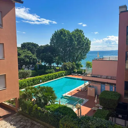 Lägenhet Sul Con Privata Bardolino